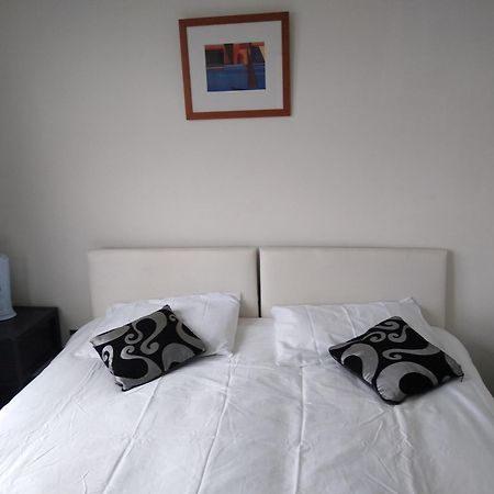 Room In Luxurious Penthouse Apartment London Ngoại thất bức ảnh
